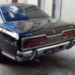 DATSUN CEDRIC 330 220c 260c 280c 1975 - 1979 tail lights center garnish (1)
