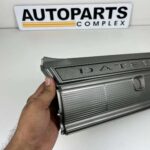 DATSUN CEDRIC 330 220c 260c 280c 1975 - 1979 tail lights center garnish (2)