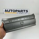 DATSUN CEDRIC 330 220c 260c 280c 1975 - 1979 tail lights center garnish (5)