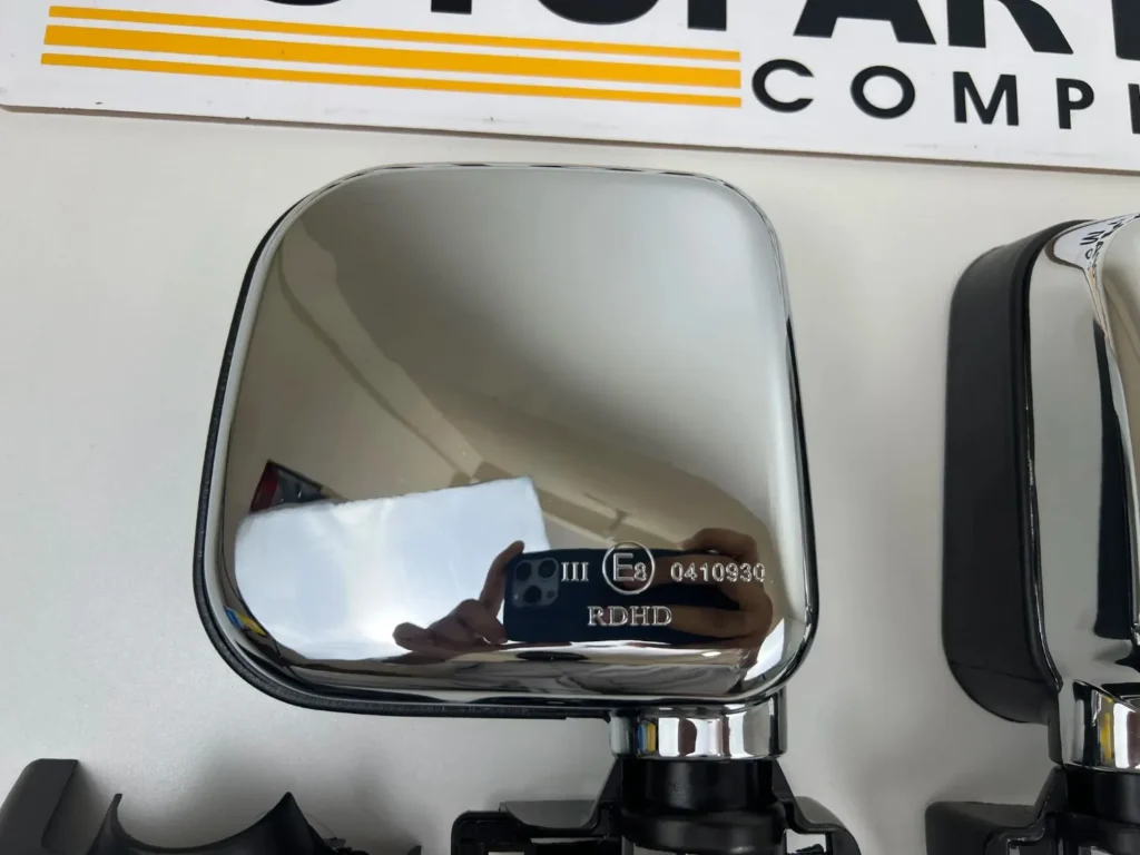 Door chrome mirrors fits Hilux pickup 1984 - 1988 4runner (8)