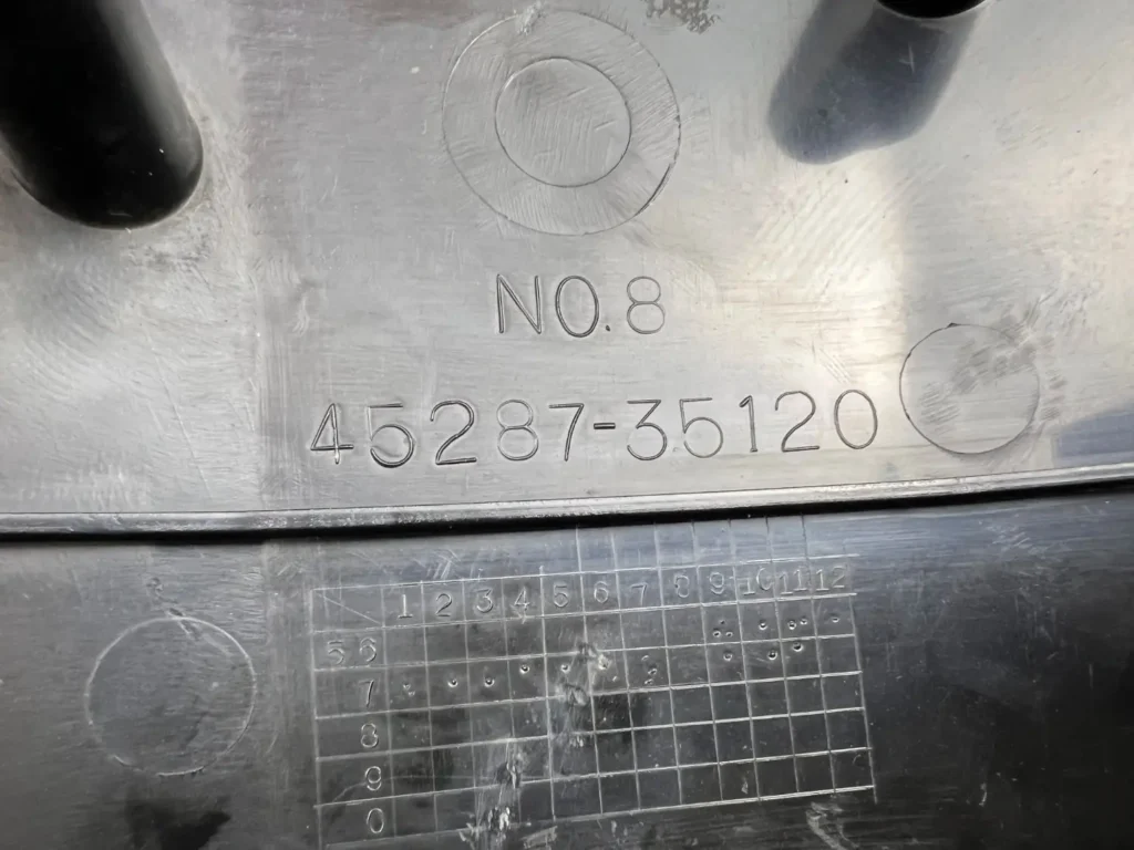 Hilux RN30 RN40 ln40 adjustable Steering column cover (Black) (7)