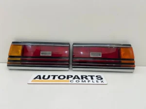 Corona ST140 AT141 TT142 Tail lights pair (2)