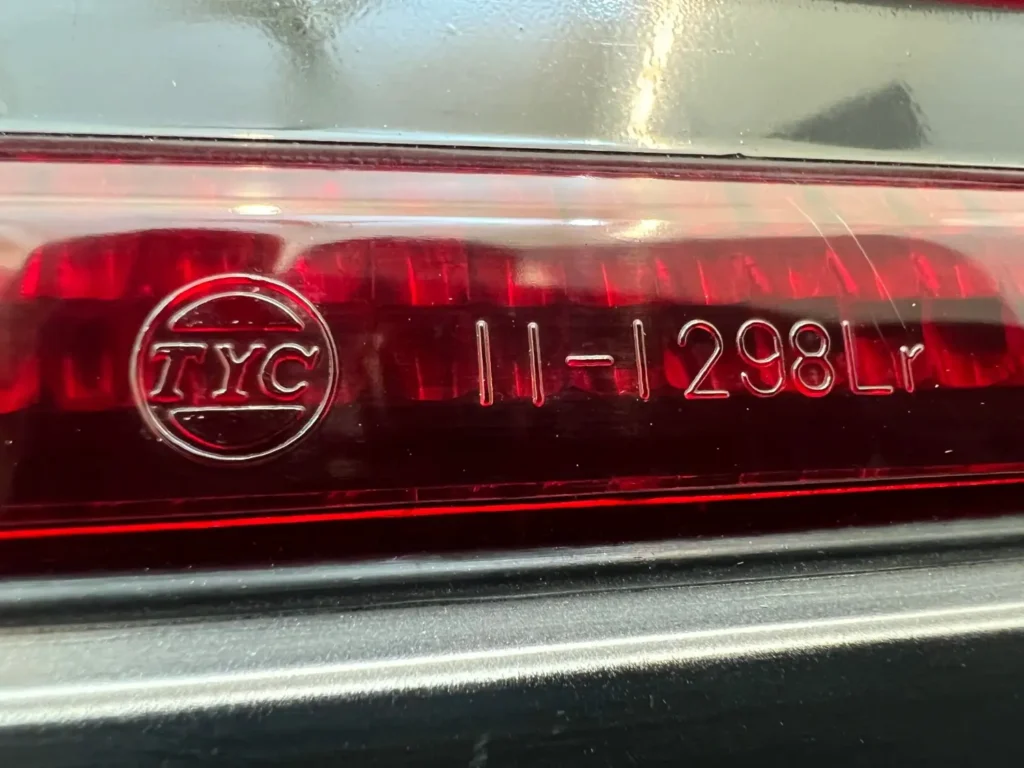 Corona ST140 AT141 TT142 Tail lights pair (6)