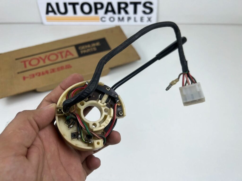 Indicator switch for 1960s Toyota (9)