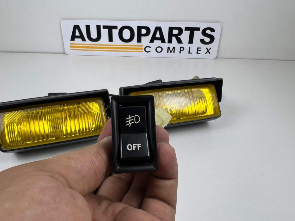 OEM JDM ultra-rare Toyota Auto cover AE86 fog lamps (6)