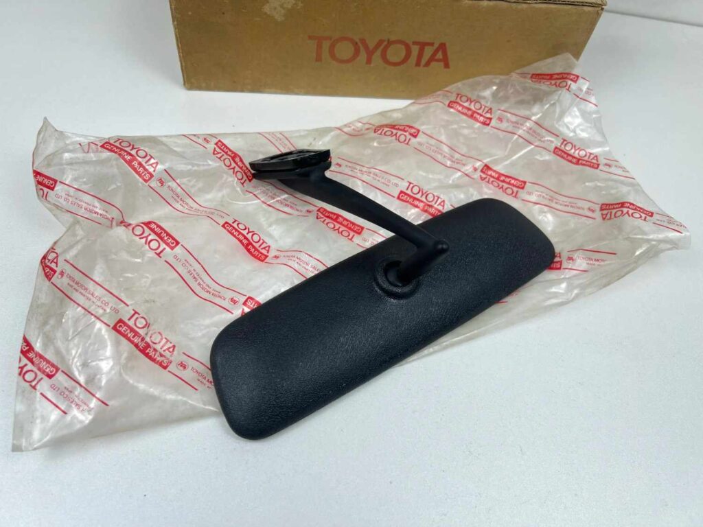 Starlet kp60 kp61 1979 - 1983 rear view mirror NOS OEM (4)