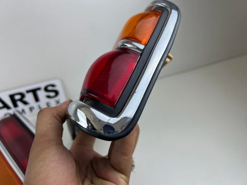 TAIL LIGHT REAR LAMPS TOYOTA CORONA RT130 132 TT13# 1979 - 1981 (11)