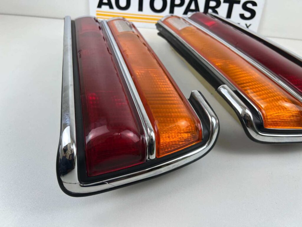 TAIL LIGHT REAR LAMPS TOYOTA CORONA RT130 132 TT13# 1979 - 1981 (9)