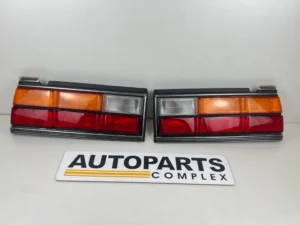 TAIL LIGHT REAR LAMPS TOYOTA CORONA RT130 132 TT13# Pair (2)