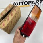 TOYOTA LN85 YN90 LN106 LN107 LN109 YN86 YN105 TAIL LIGHT REAR LAMP RH 1989 - 1995 (6)