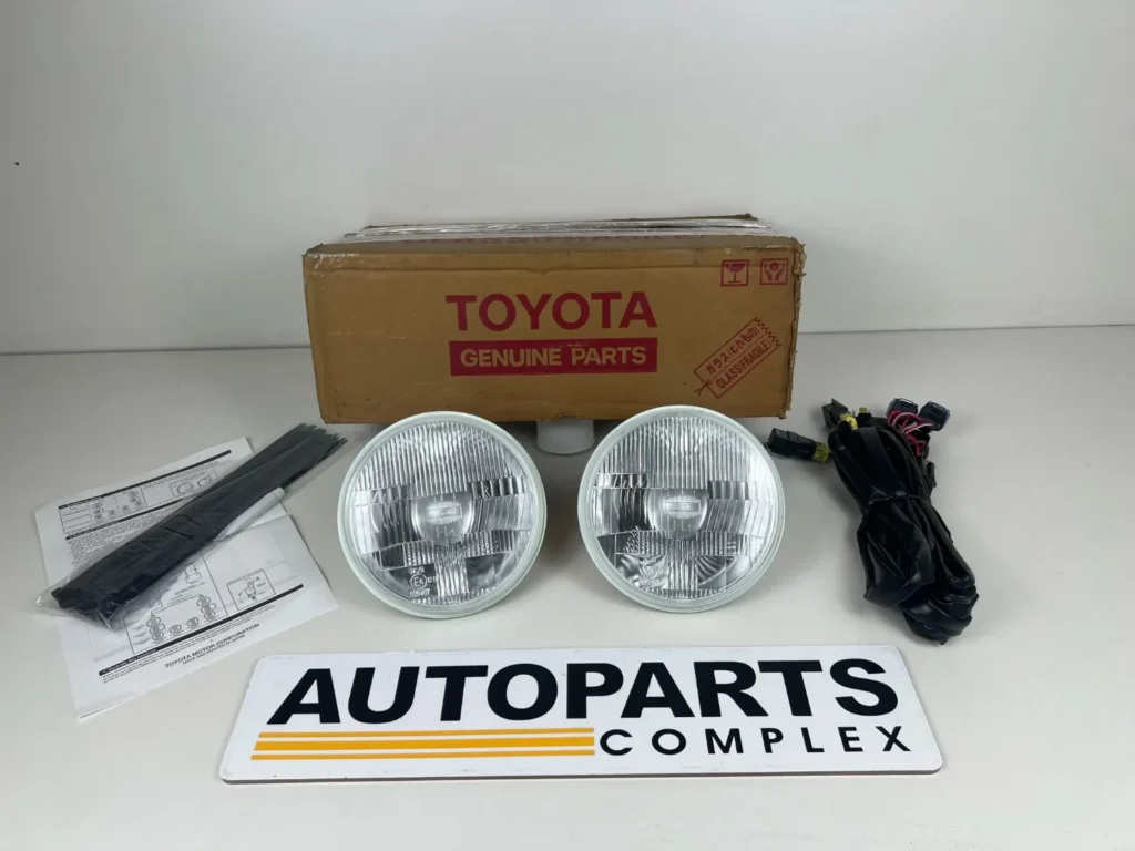 Toyota OEM 7 H4 headlights (2)