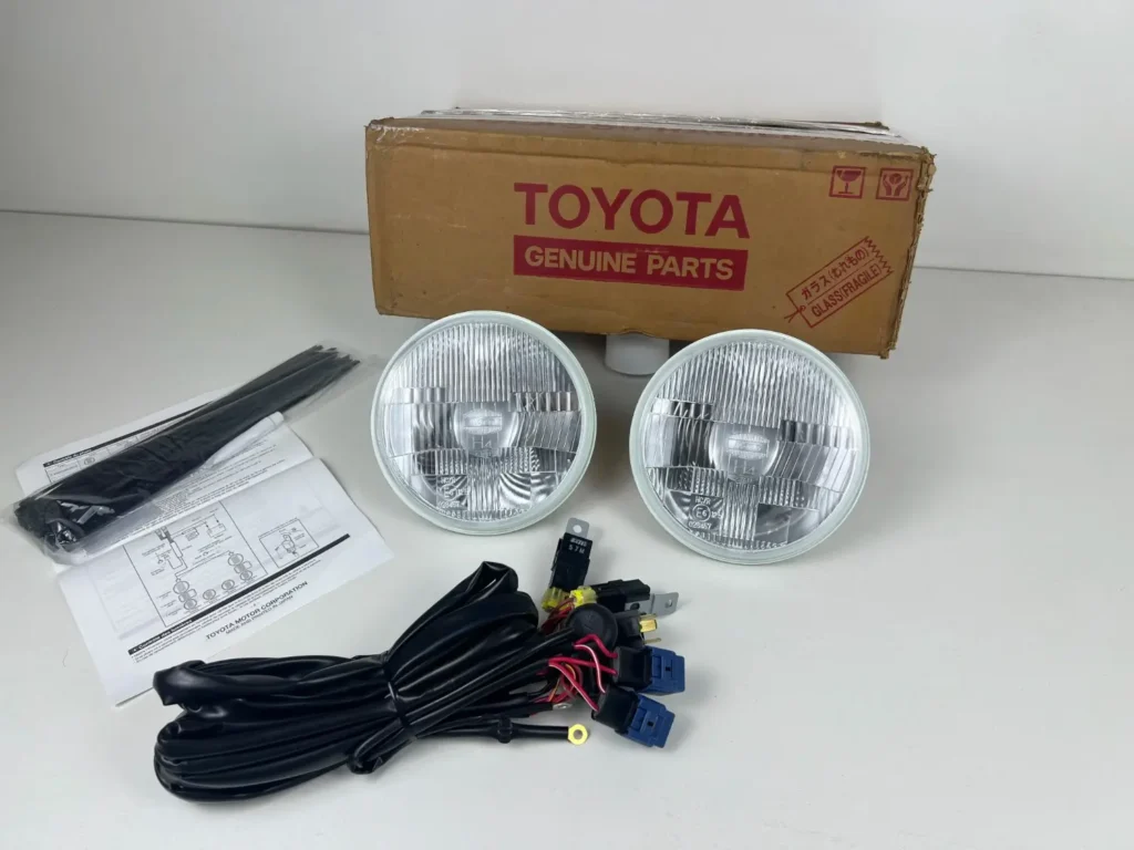 Toyota OEM 7 H4 headlights (3)
