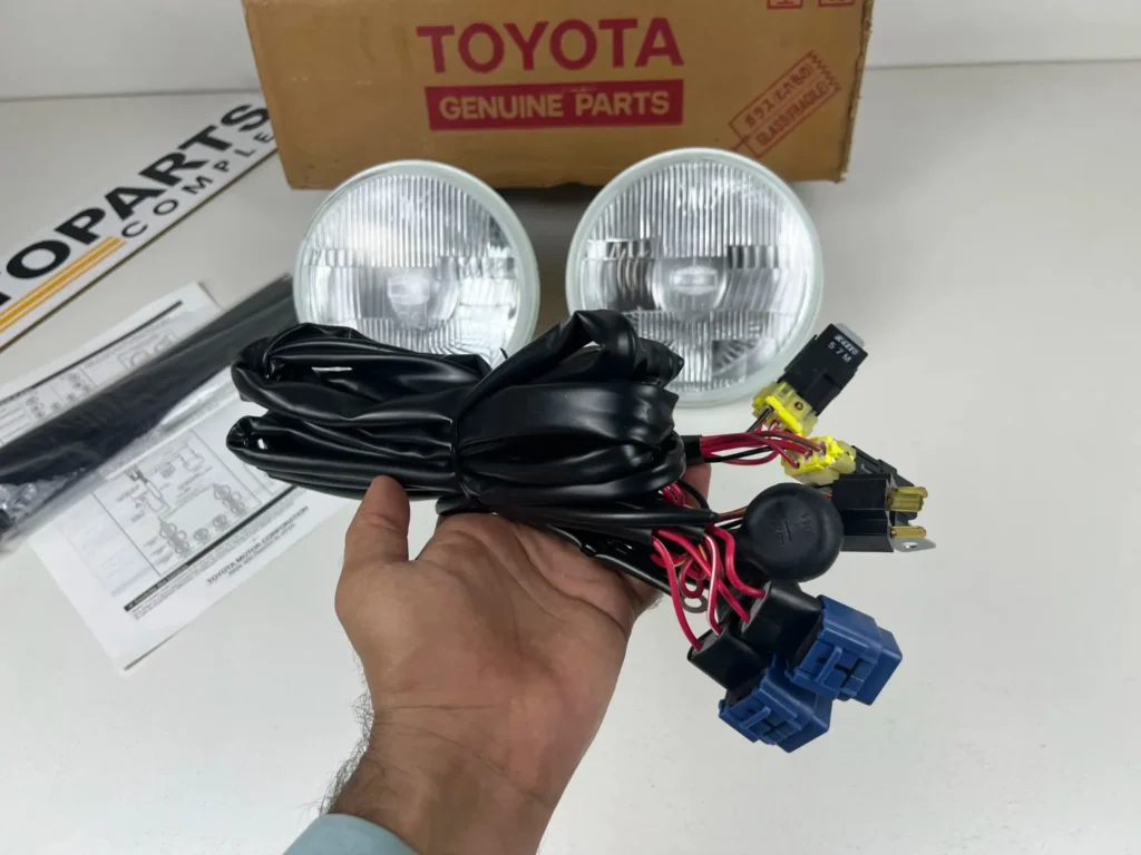 Toyota OEM 7 H4 headlights (7)