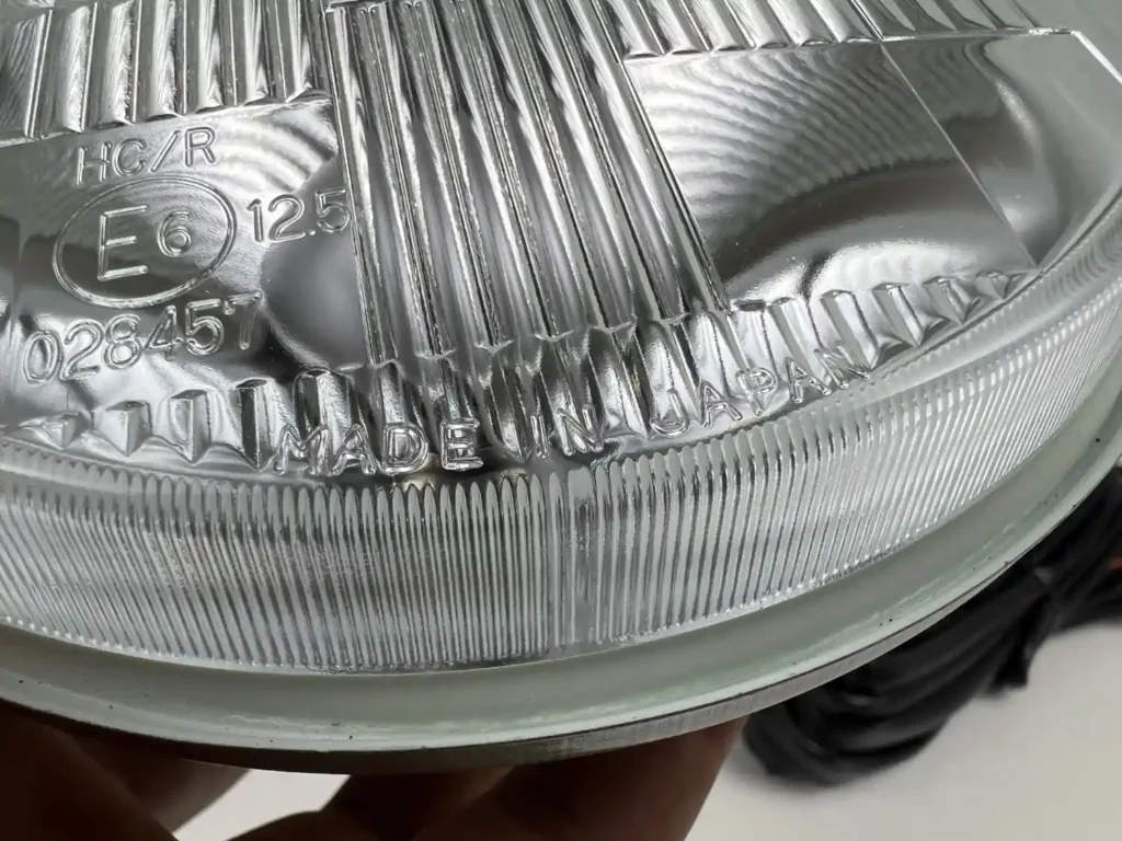 Toyota OEM 7 H4 headlights (9)