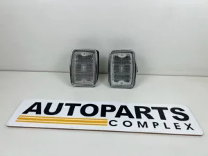 Toyota cressida rx30 Rx32 mx42 parking lamps (2)
