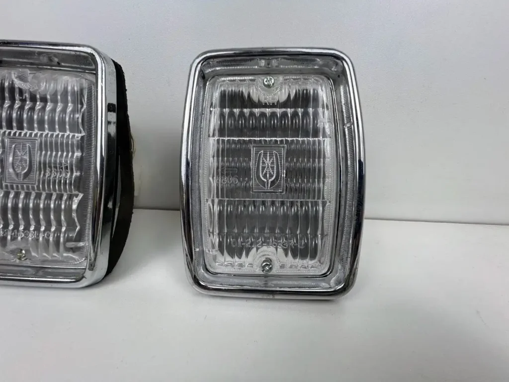 Toyota cressida rx30 Rx32 mx42 parking lamps (5)