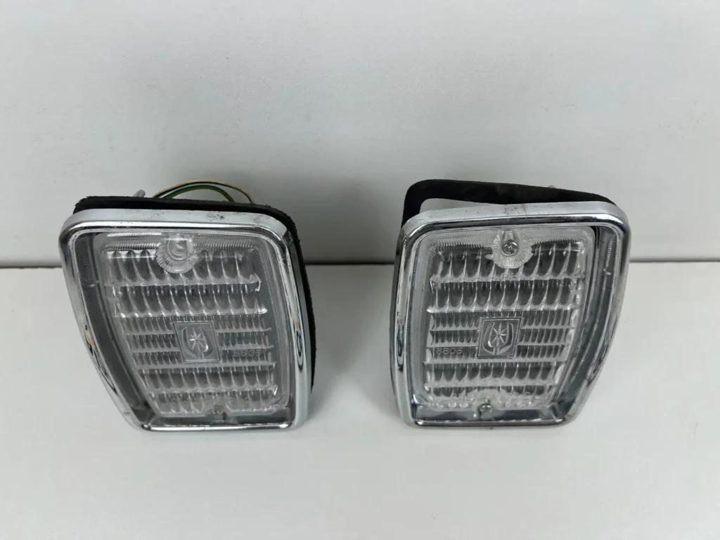 Toyota cressida rx30 Rx32 mx42 parking lamps (6)