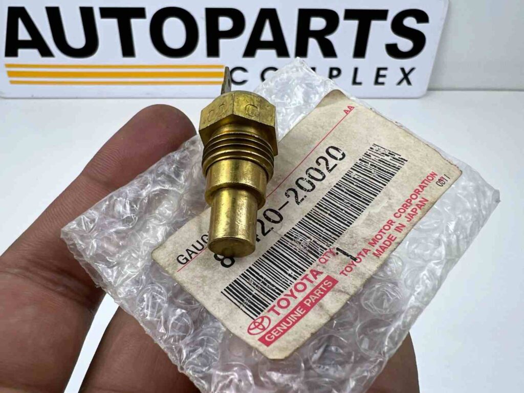 Toyota genuine water temperature guage sender assy 83420-20020 fits Corolla 1980 - 1991 (1)