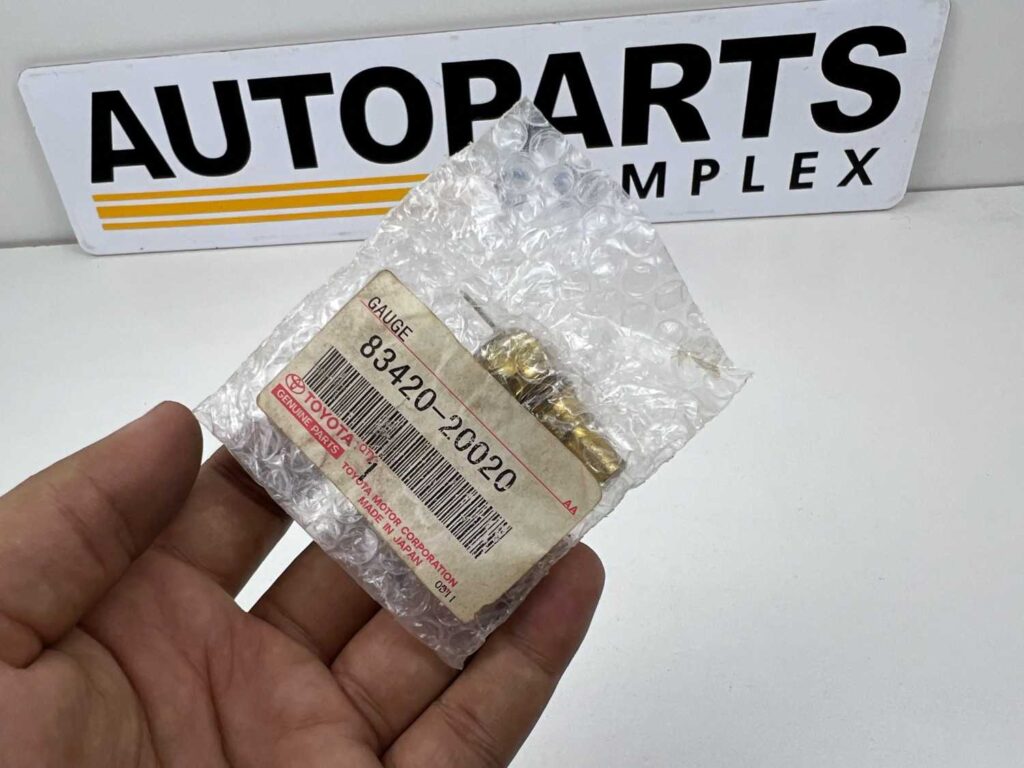 Toyota genuine water temperature guage sender assy 83420-20020 fits Corolla 1980 - 1991 (2)