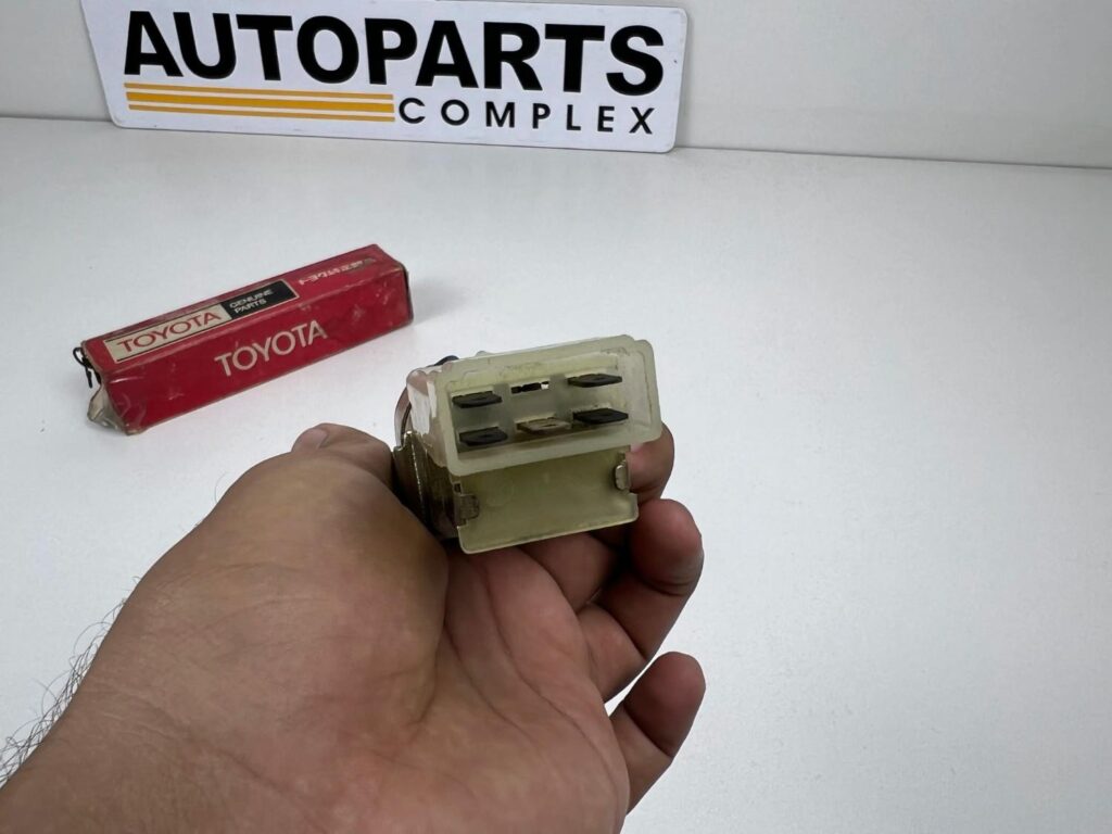 Toyota land cruiser FJ40 headlights dimmer switch (7)