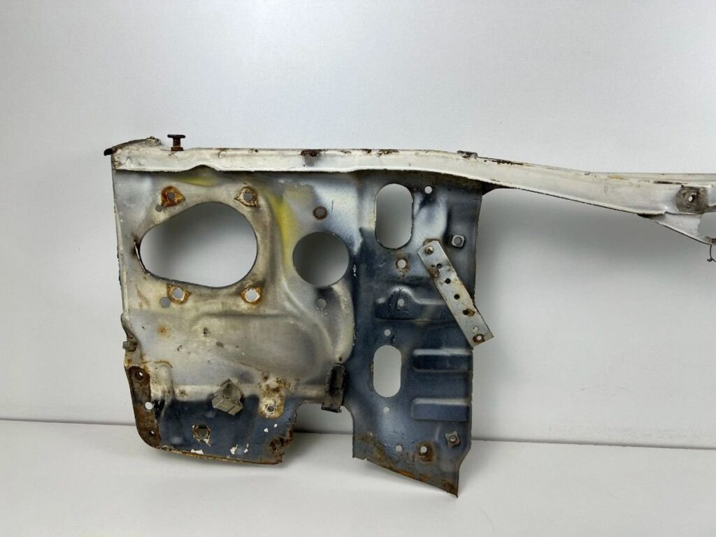 Corolla 1980 1981 headlight support panels and upper radiator support (3)