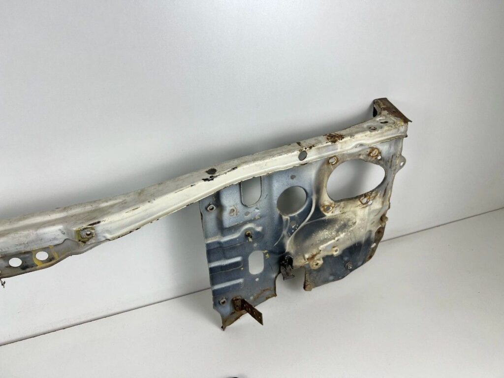 Corolla 1980 1981 headlight support panels and upper radiator support (5)
