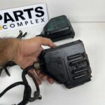 Corolla 1980 - 1983 fuse box with some wiring harness (refer to pictures) (13)