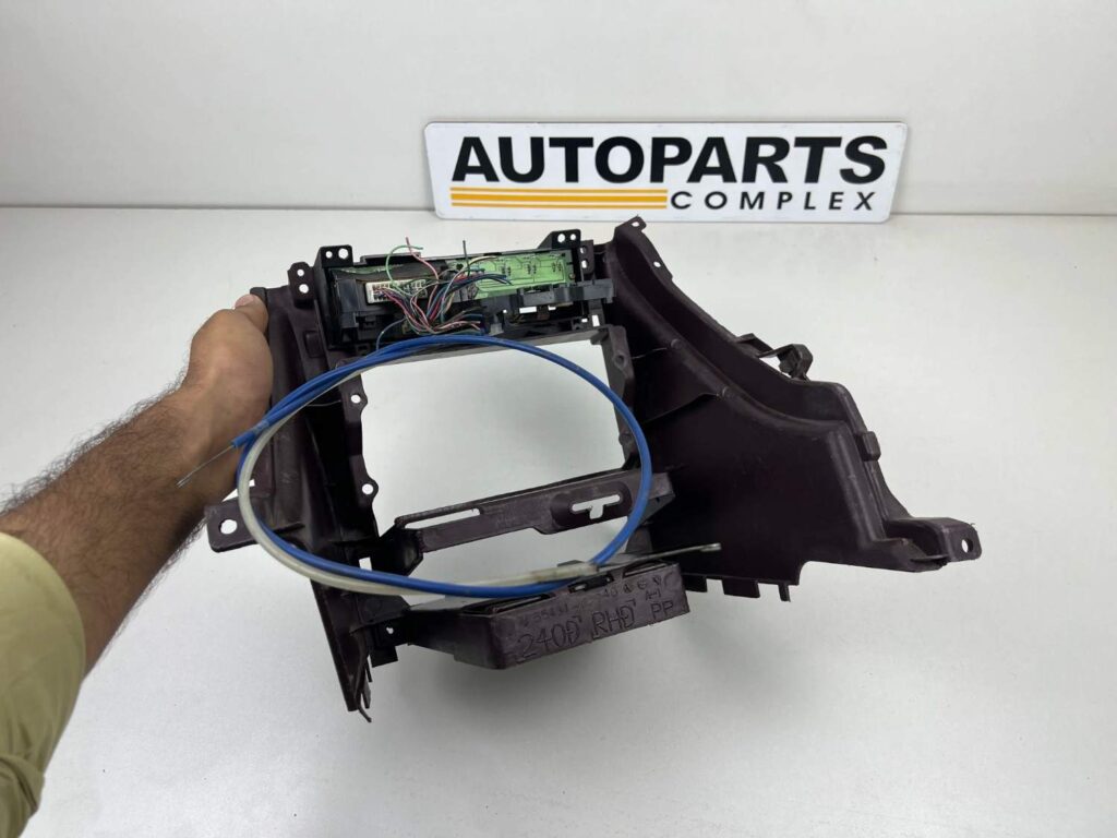 Corolla 1988 - 1991 AC control panel and cup holder console ae92 (8)