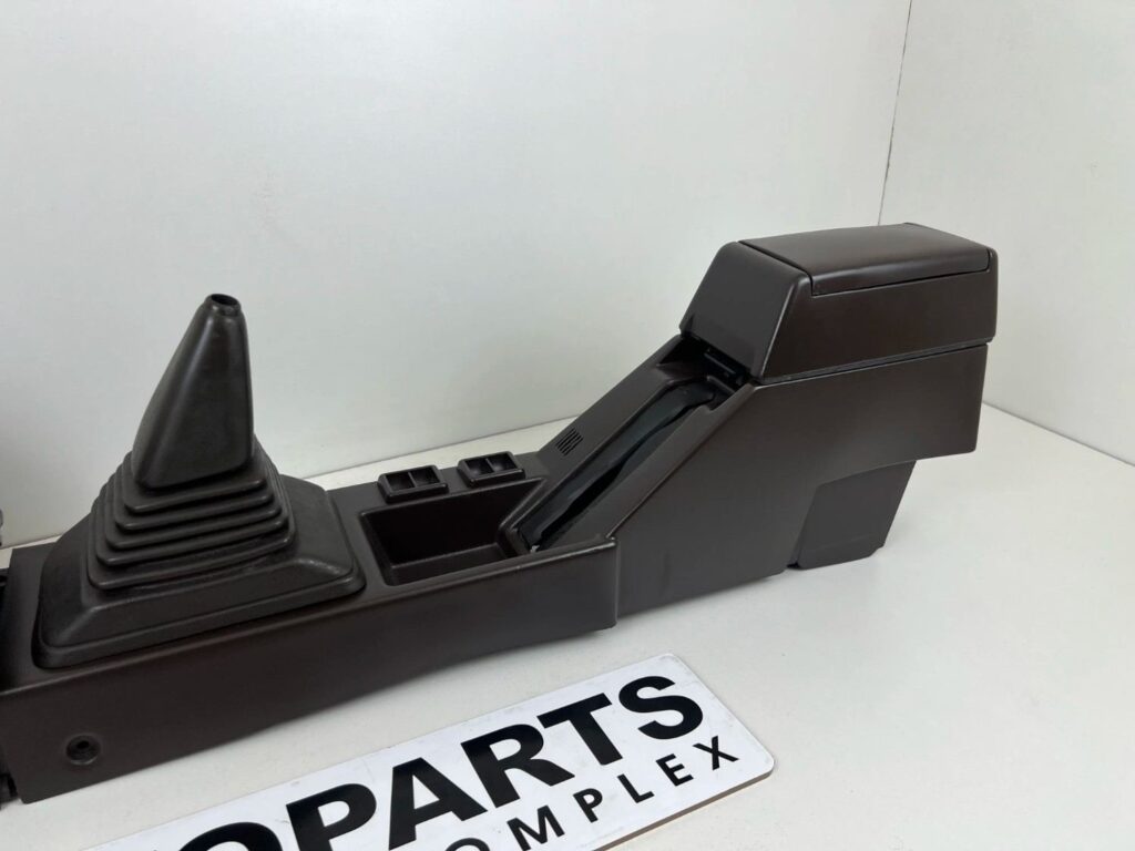 Corolla ae82 ae80 1985 1986 1987 Center console (3)
