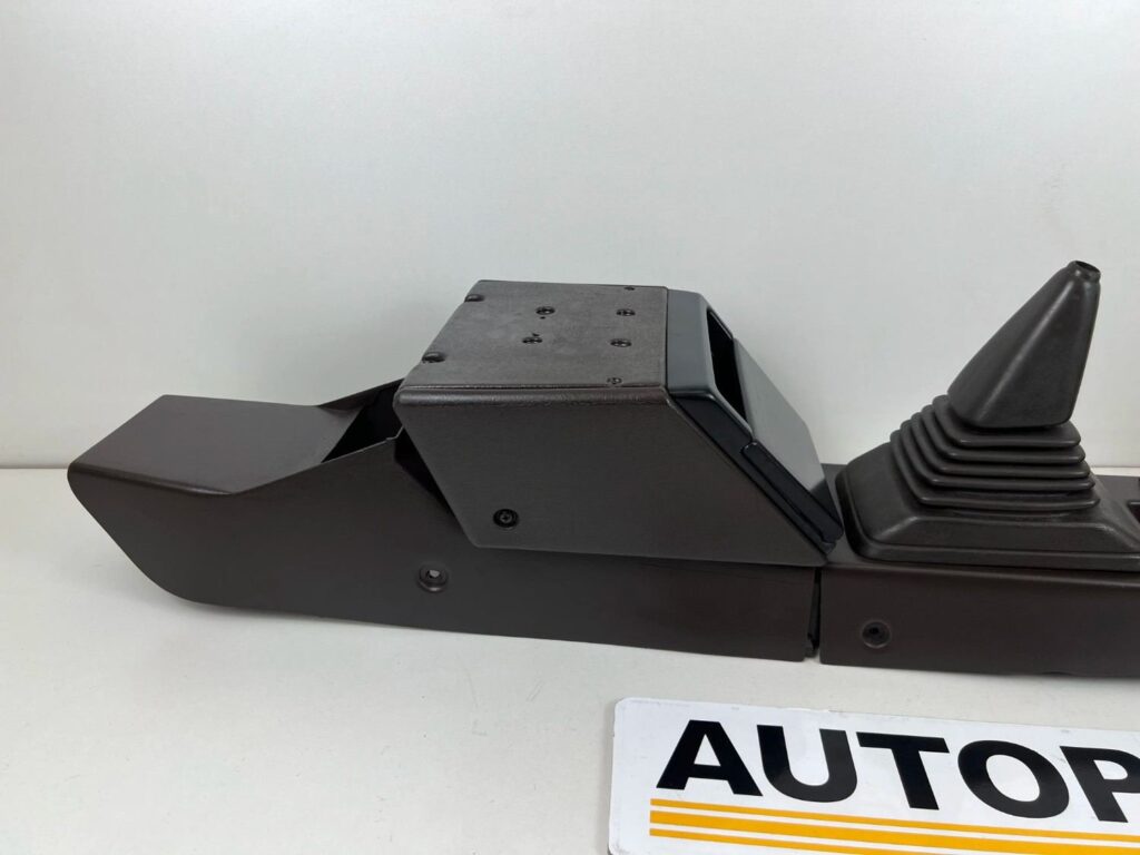 Corolla ae82 ae80 1985 1986 1987 Center console (4)