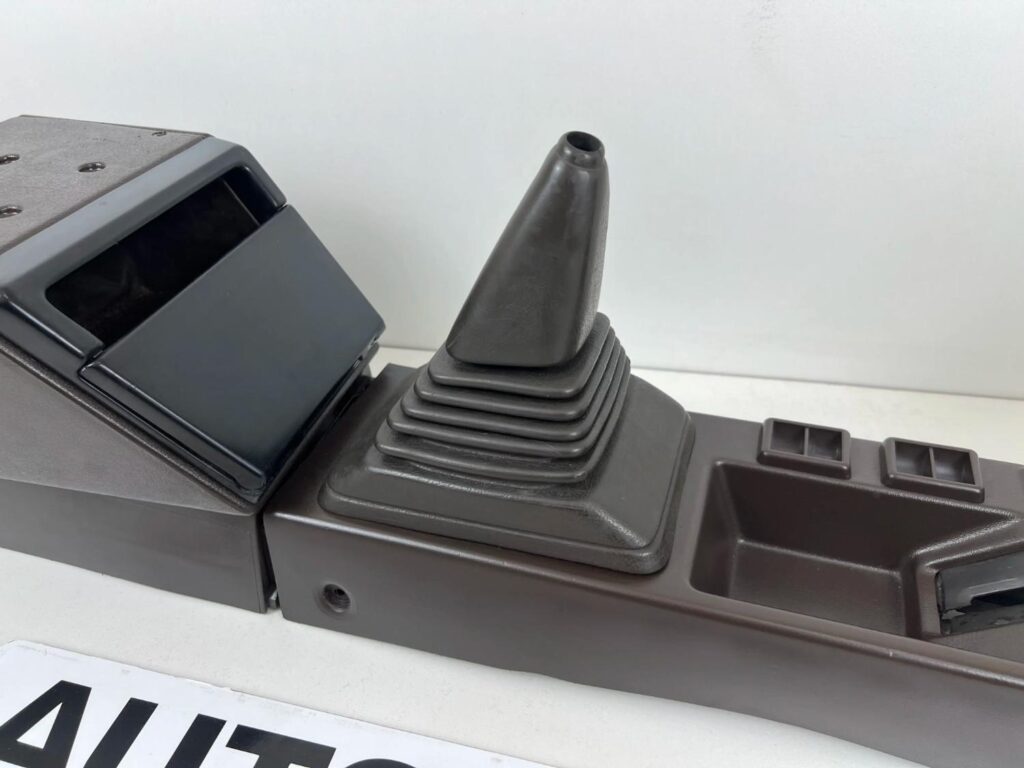 Corolla ae82 ae80 1985 1986 1987 Center console (5)