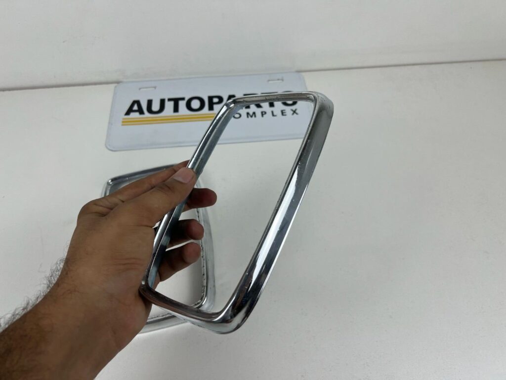 Corolla ke10 ke11 tail light chrome surrounds (4)