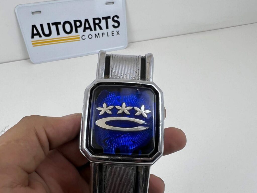 Corolla ke30 te31 ke35 OEM grille badge (3)