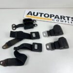 Corolla ke30 te31 ke36 front seat belts (2)