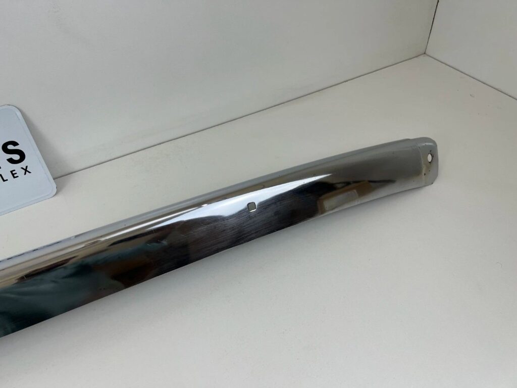 Corona RT40 OEM rear bumper bar (6)