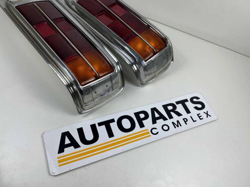 Corona RT81 Rt8# used taillights pair (13)