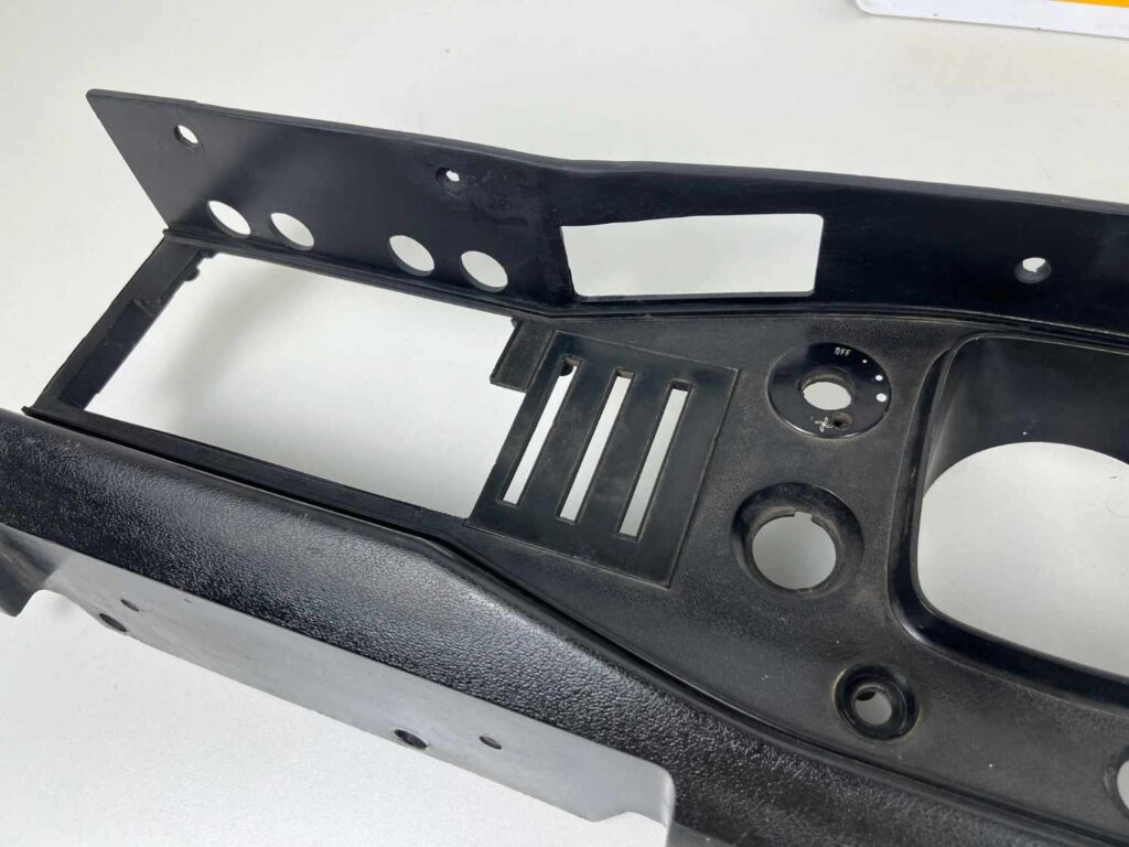 Corona rt81 rt83 1972 1973 Dash cluster garnish panel (RHD) (7)