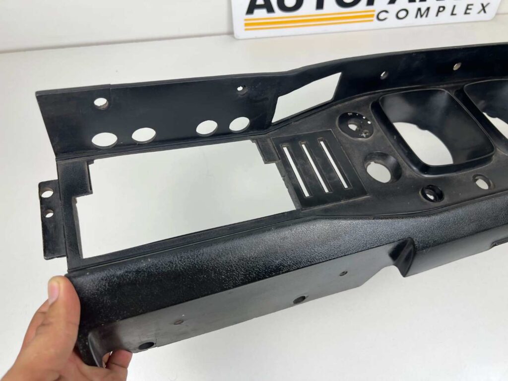 Corona rt81 rt83 1972 1973 Dash cluster garnish panel (RHD) (8)