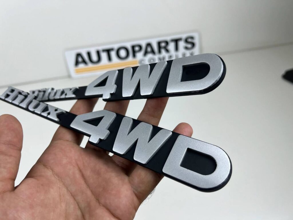 Hilux 1979 - 1983 4WD RN30 Ln40 RN36 fender badges pair (3)