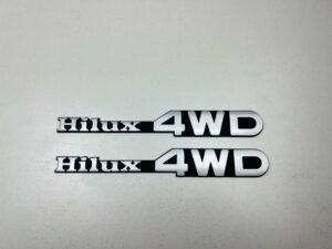 Hilux 1979 - 1983 4WD RN30 Ln40 RN36 fender badges pair (8)