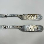 Hilux 1979 - 1983 fender 4wd badges OEM (5)