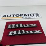 Hilux 1979 - 1983 fender badges pair (6)