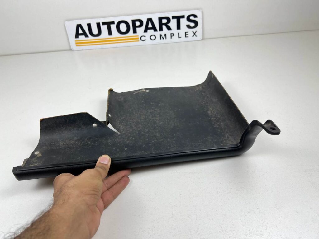 Starlet KP60 kp61 RHD dash tray OEM (1)