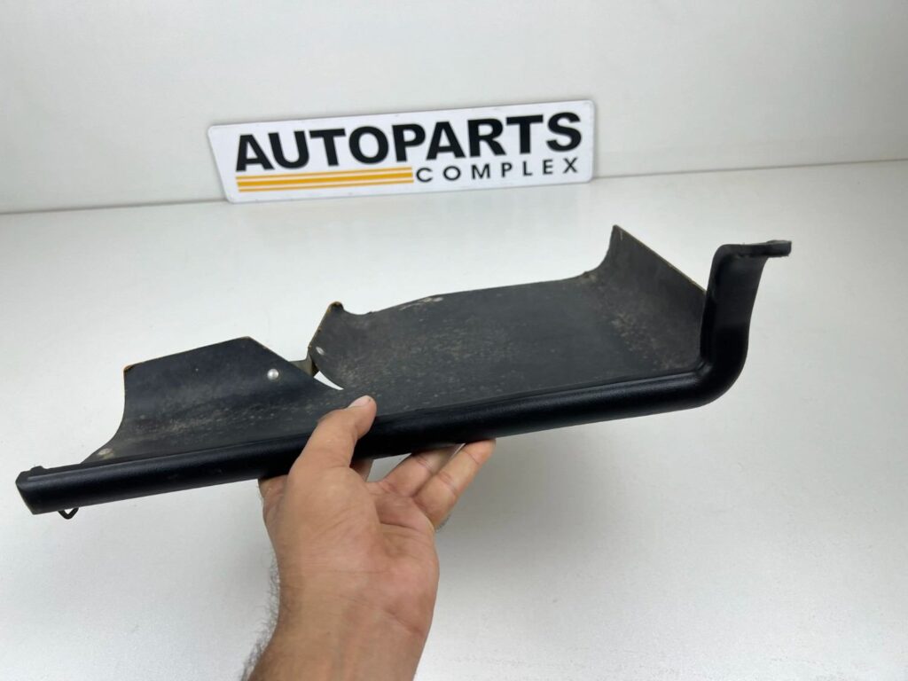 Starlet KP60 kp61 RHD dash tray OEM (2)