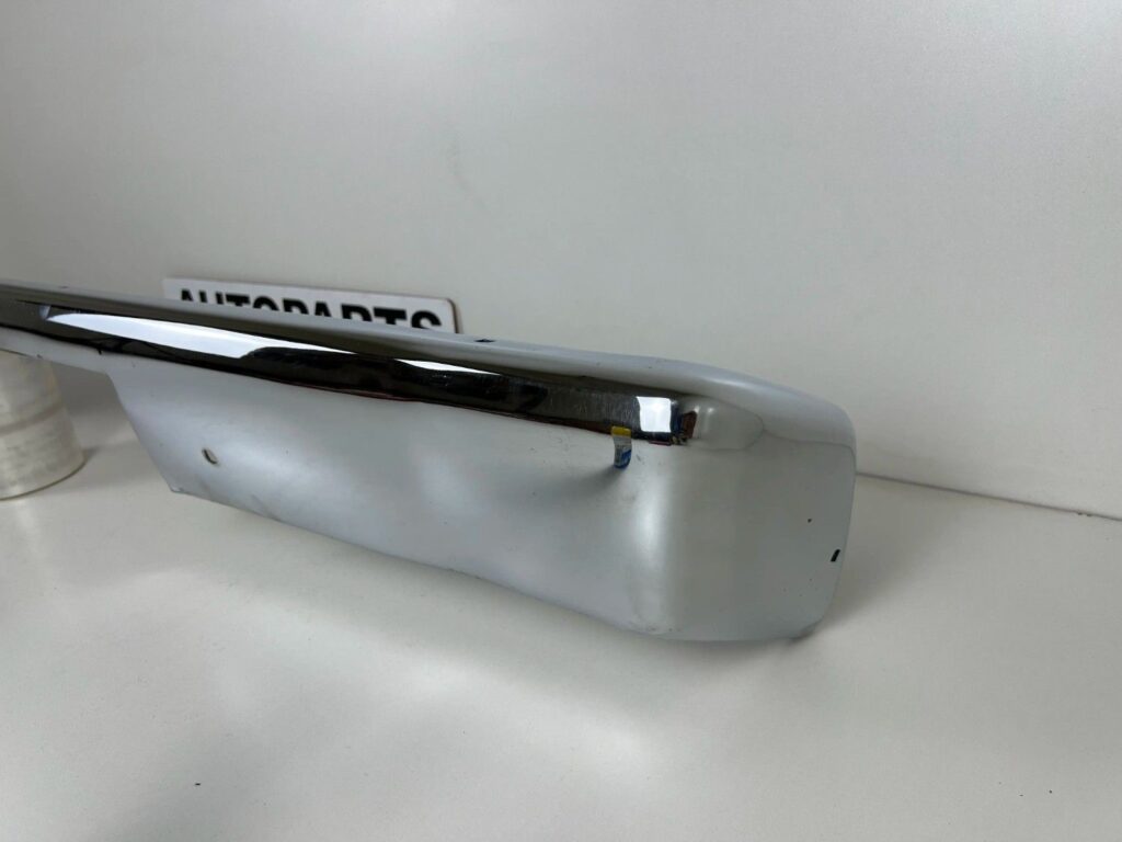 Toyota Carina 1973 1974 1975 1976 1977 OEM rear bumper (12)