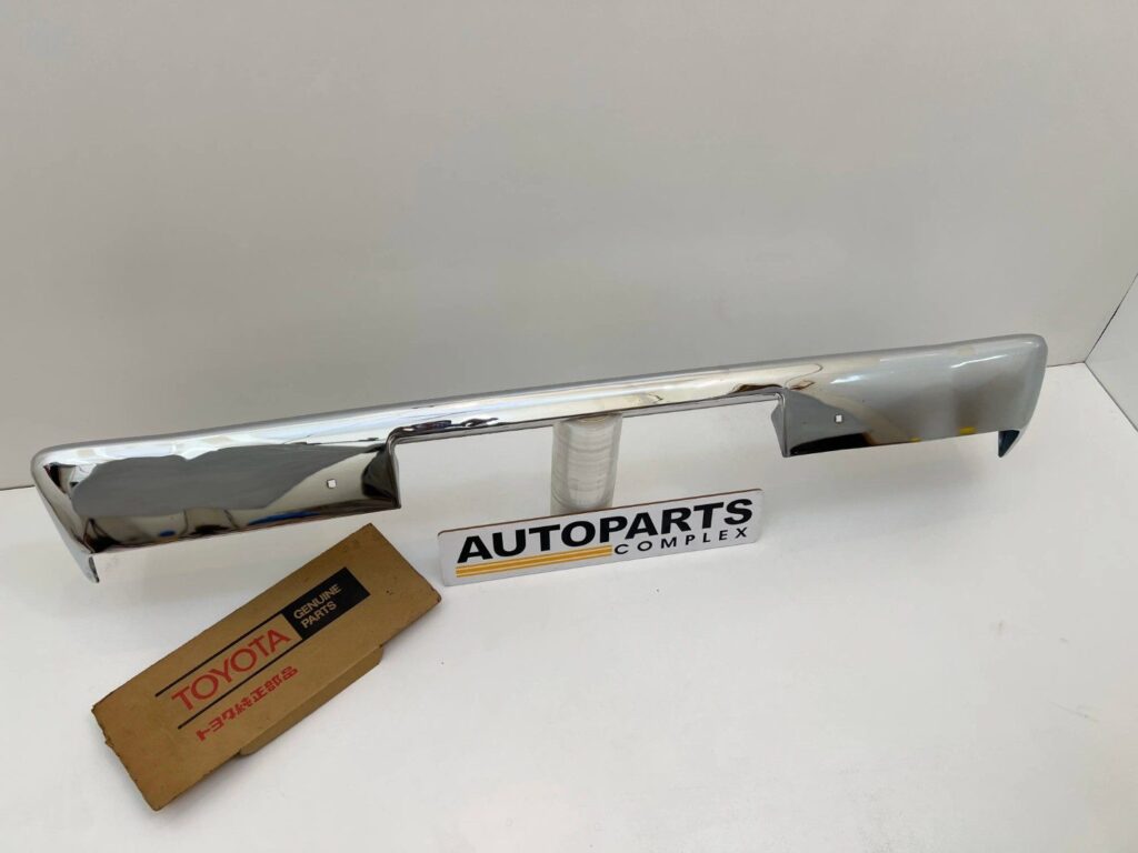Toyota Carina 1973 1974 1975 1976 1977 OEM rear bumper (13)
