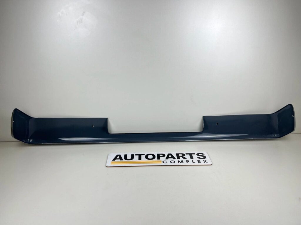 Toyota Carina 1973 1974 1975 1976 1977 OEM rear bumper (2)