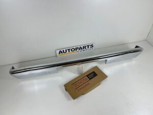 Toyota Carina 1973 1974 1975 1976 1977 OEM rear bumper (5)