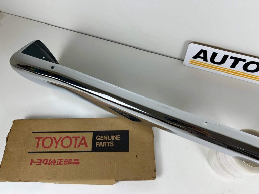 Toyota Carina 1973 1974 1975 1976 1977 OEM rear bumper (9)