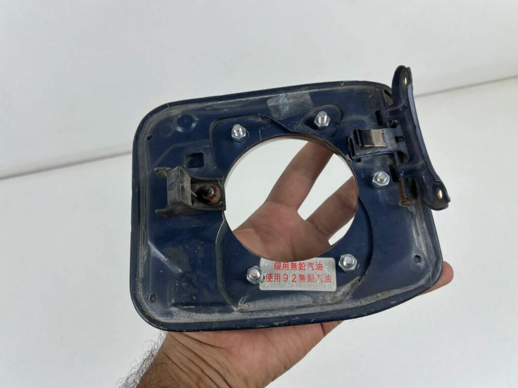 Ae101 Ae100 1993 - 1997 Corolla JDM style modified fuel filler door (7)